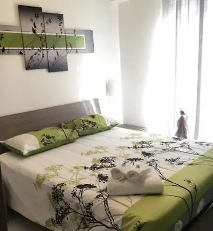 9th Floor Roma